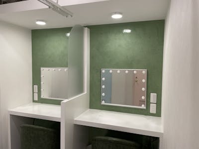 シャワールームとパウダールームをモールテックスでおしゃれな空間に！　ソルゼプラスタリング様施工事例