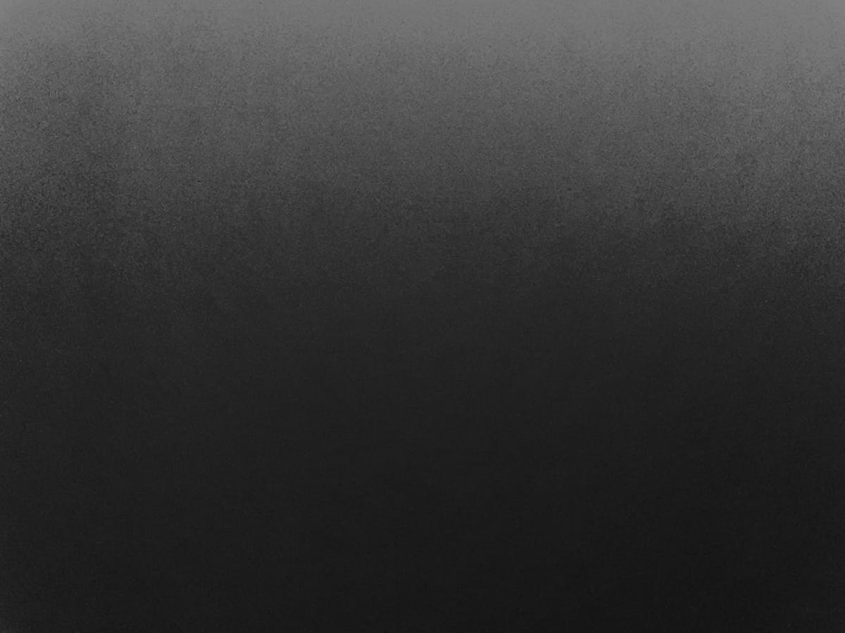 黒