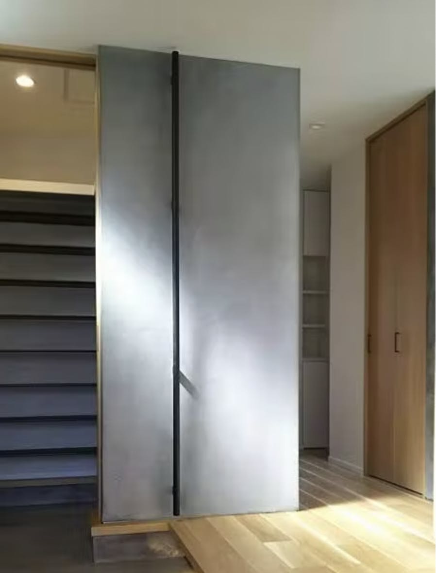 グレー 内装 塗り壁