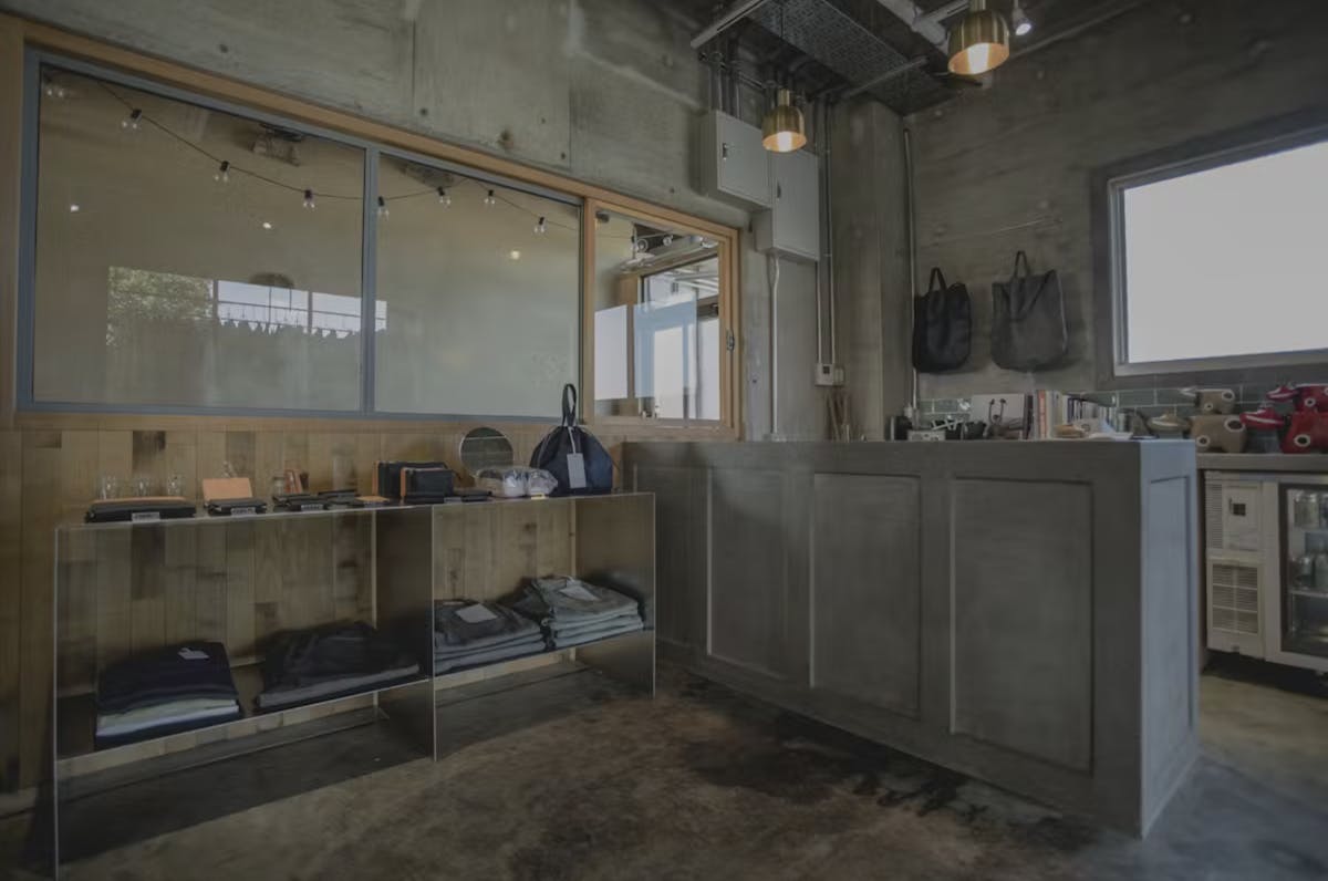 コンクリート打ち放し 内装 モールテックス