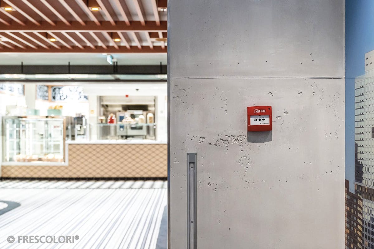 フレスカラリ　フレスコトン