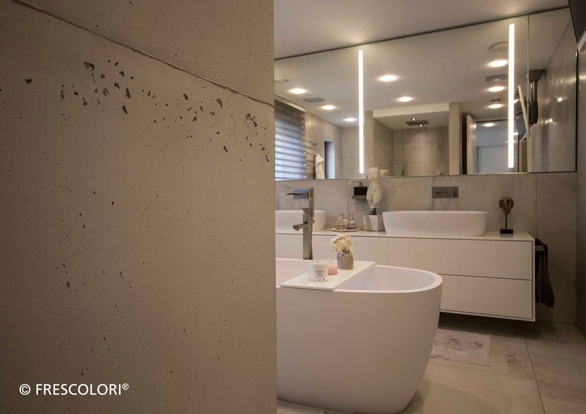 フレスカラリ　フレスコトン