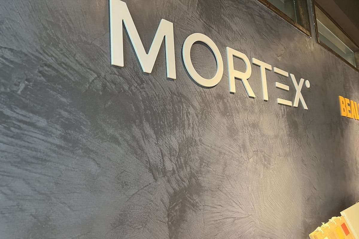 モールテックス塗サンプル BM2032